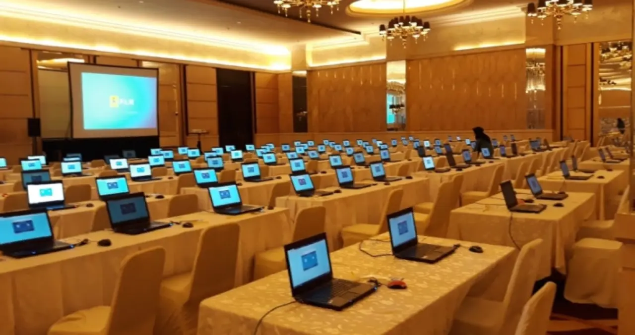 sewa-laptop-surabaya-1